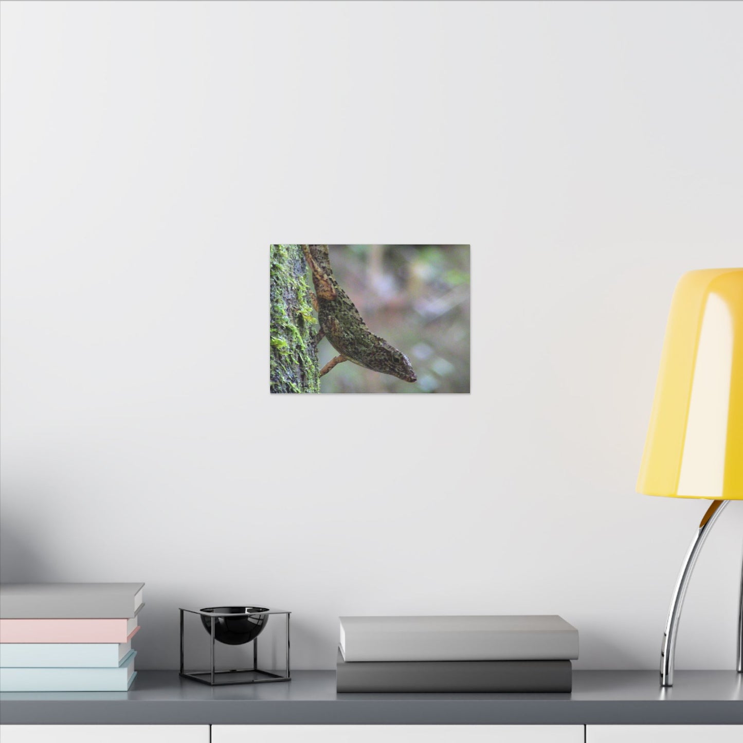Matte Canvas Wall Art – Green Tree Lizard Photography (Stretched) - El Yunque Rainforest - Puerto Rico - Deep forest explorations