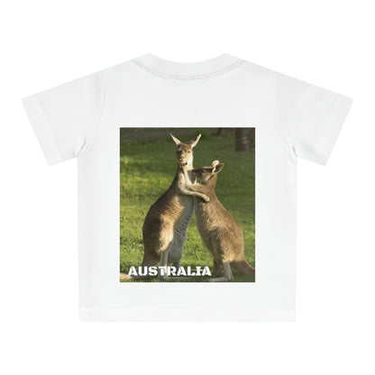 Baby Organic T-Shirt - The Cow is coming - Get Out - back and hugging Kangaroos in Australia - Printed in EU - Green Forest Home