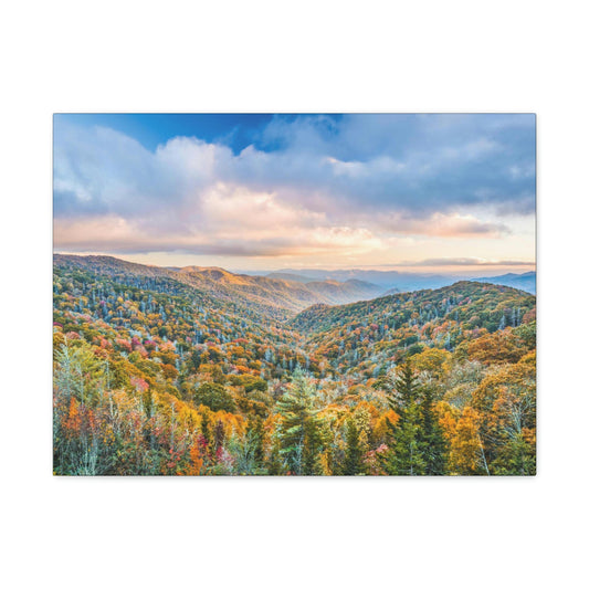 Canvas Gallery Wraps - The Glorious autumn landscape at Newfound Gap in Smoky Mountain National Park in Summer in Mountain National Park (SMNP) USA - Green Forest Home