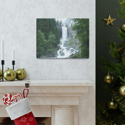 Canvas Gallery Wraps - The US National Parks - Yosemite awesome Vernal falls - California - USA NPS - Green Forest Home