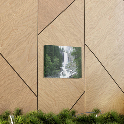 Canvas Gallery Wraps - The US National Parks - Yosemite awesome Vernal falls - California - USA NPS - Green Forest Home