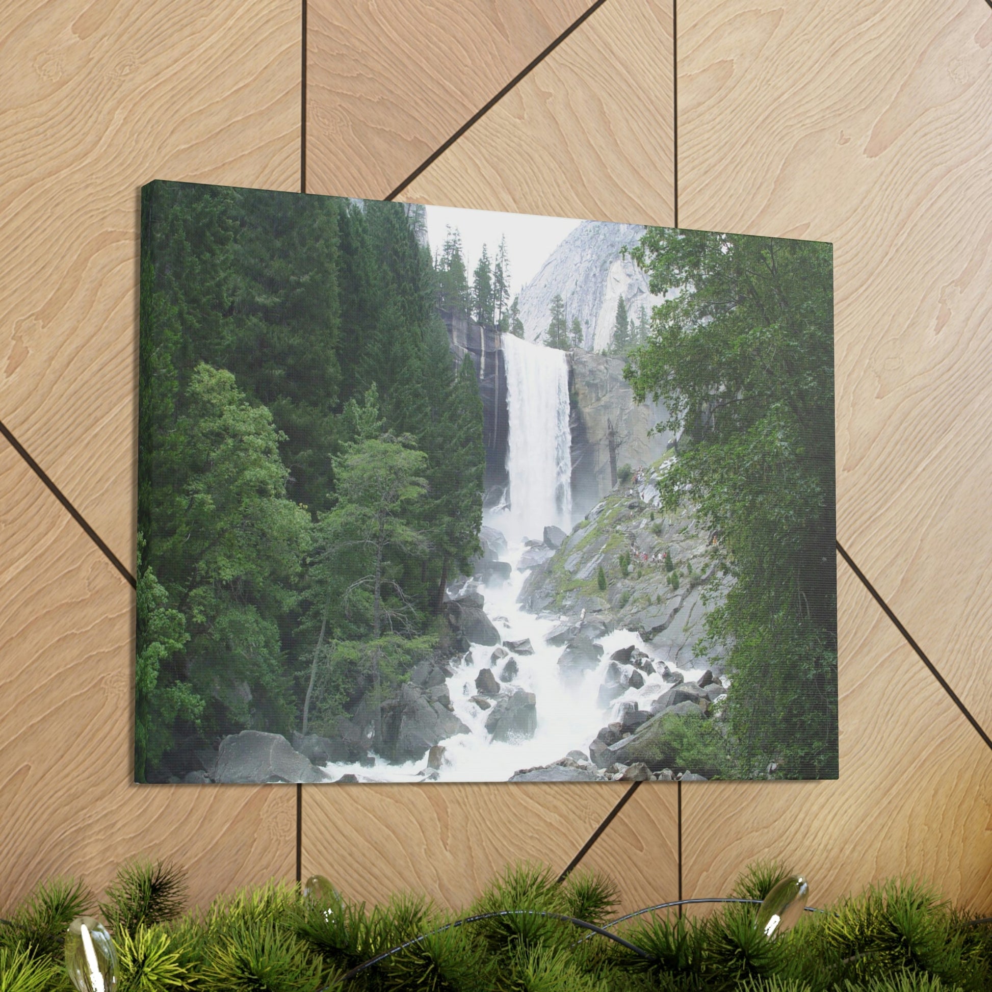 Canvas Gallery Wraps - The US National Parks - Yosemite awesome Vernal falls - California - USA NPS - Green Forest Home