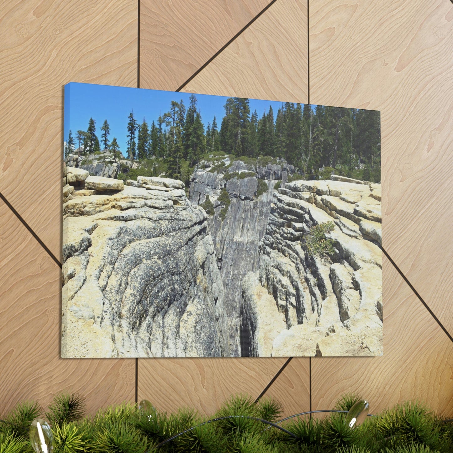 Canvas Gallery Wraps - The US National Parks - Yosemite Park Taft Point fissures - California - USA NPS - Green Forest Home