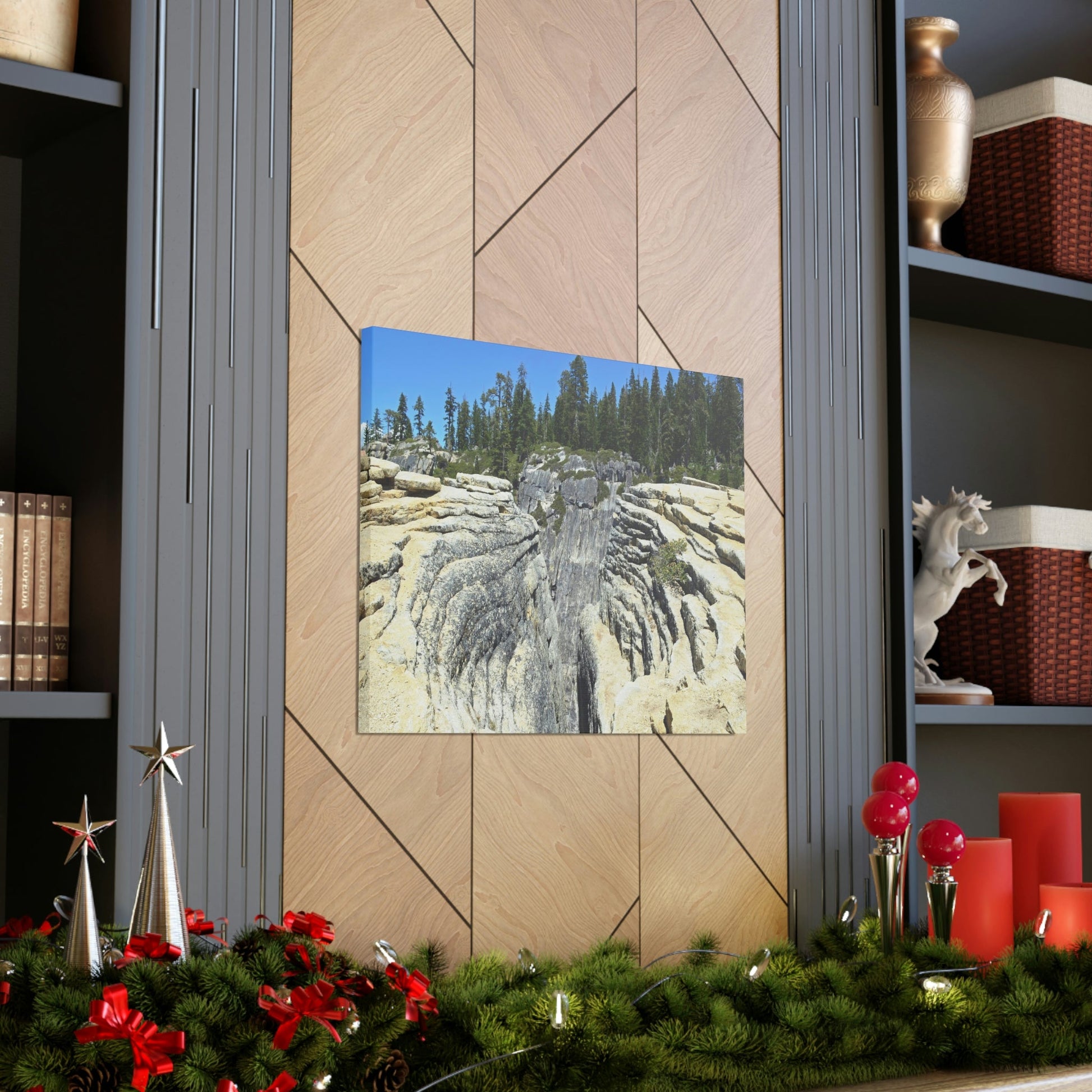 Canvas Gallery Wraps - The US National Parks - Yosemite Park Taft Point fissures - California - USA NPS - Green Forest Home