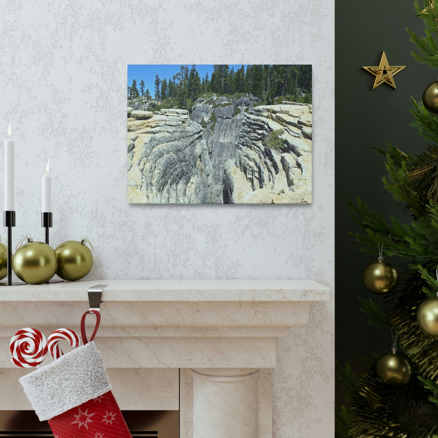 Canvas Gallery Wraps - The US National Parks - Yosemite Park Taft Point fissures - California - USA NPS - Green Forest Home