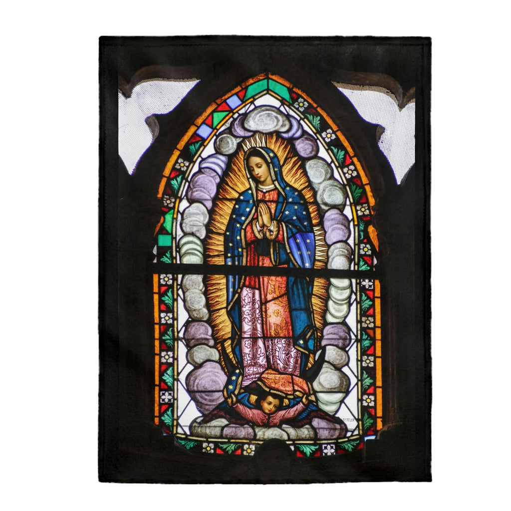Manta de felpa de terciopelo - Velveteen Plush Blanket - Our Lady of Guadalupe, also known as the Virgen of Guadalupe - Mexico - Catholicism - Green Forest Home
