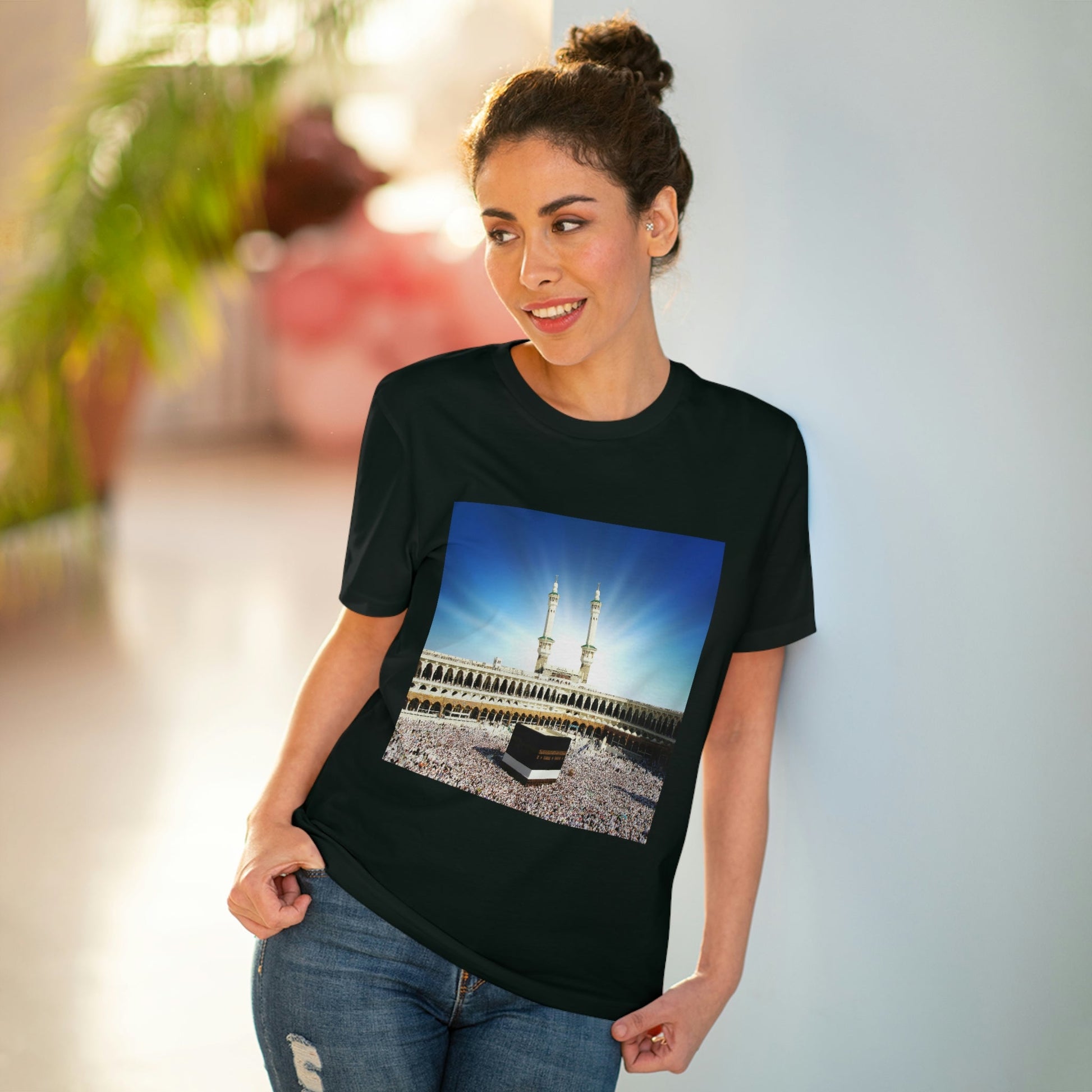 Organic Creator T-shirt - Unisex - EU Print - Hajj pilgrimage to Kaaba - the "House of Allah", in the sacred city of Mecca UAE ID#1 - Green Forest Home